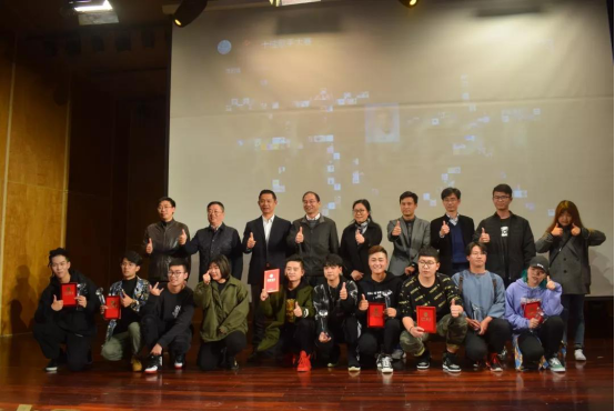 1543455537250005099.png image.png