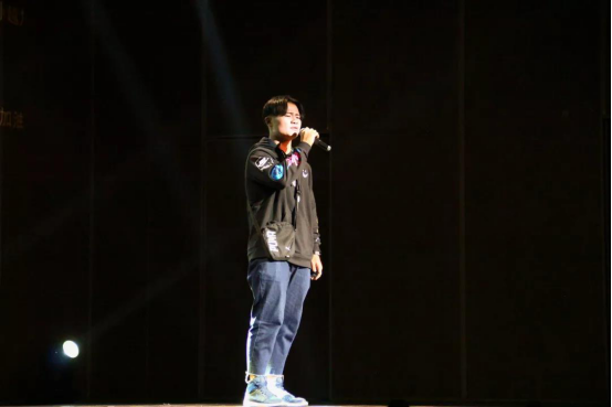 1543454940396095868.png image.png