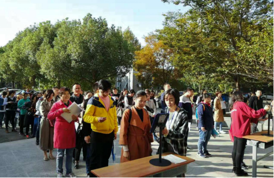 1540803776797062573.png image.png