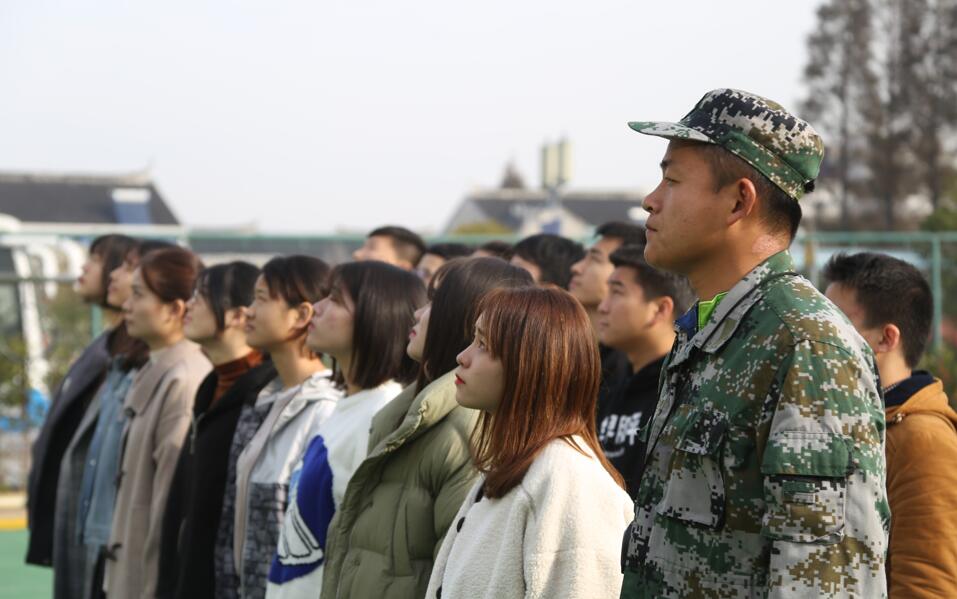 1511746061398055568.jpg 3.jpg